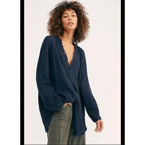 We The Free Summer Daydream Tunic Top Women’s Medium Navy Cotton Gauzy Pockets